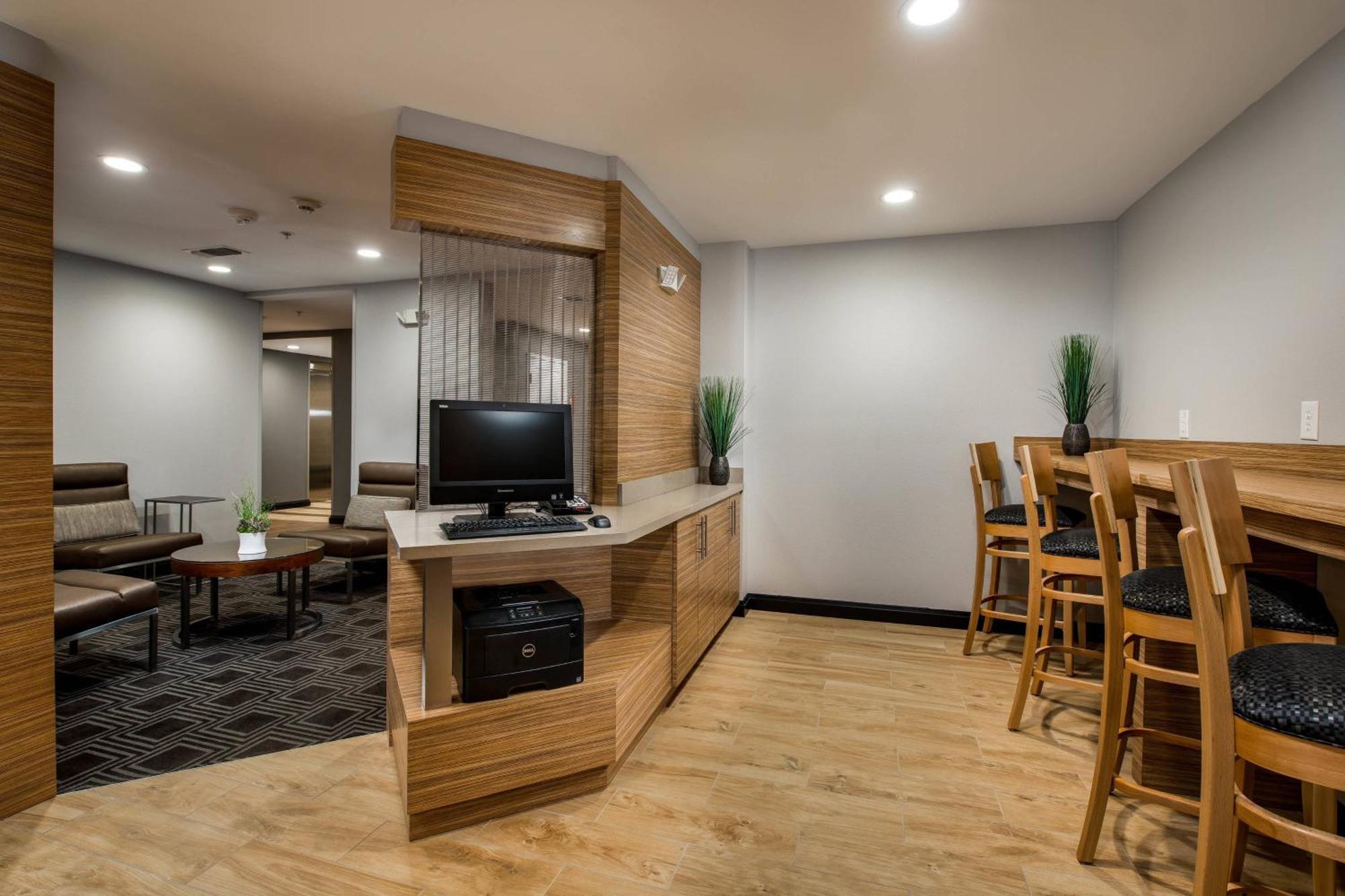 Towneplace Suites By Marriott Waco South Exterior photo